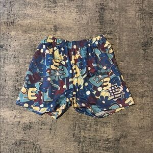 EE Shorts